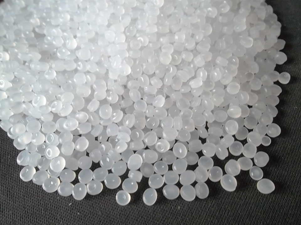 Polypropylene (PP)